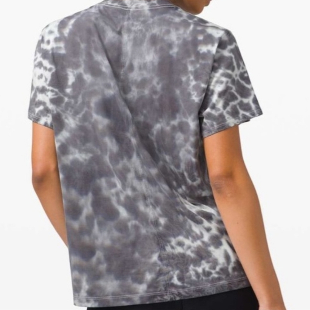 Lululemon All Yours Tee 8 *Tie Dye Marmoleado Tie Dye Graphite Grey - Picture 4 of 12